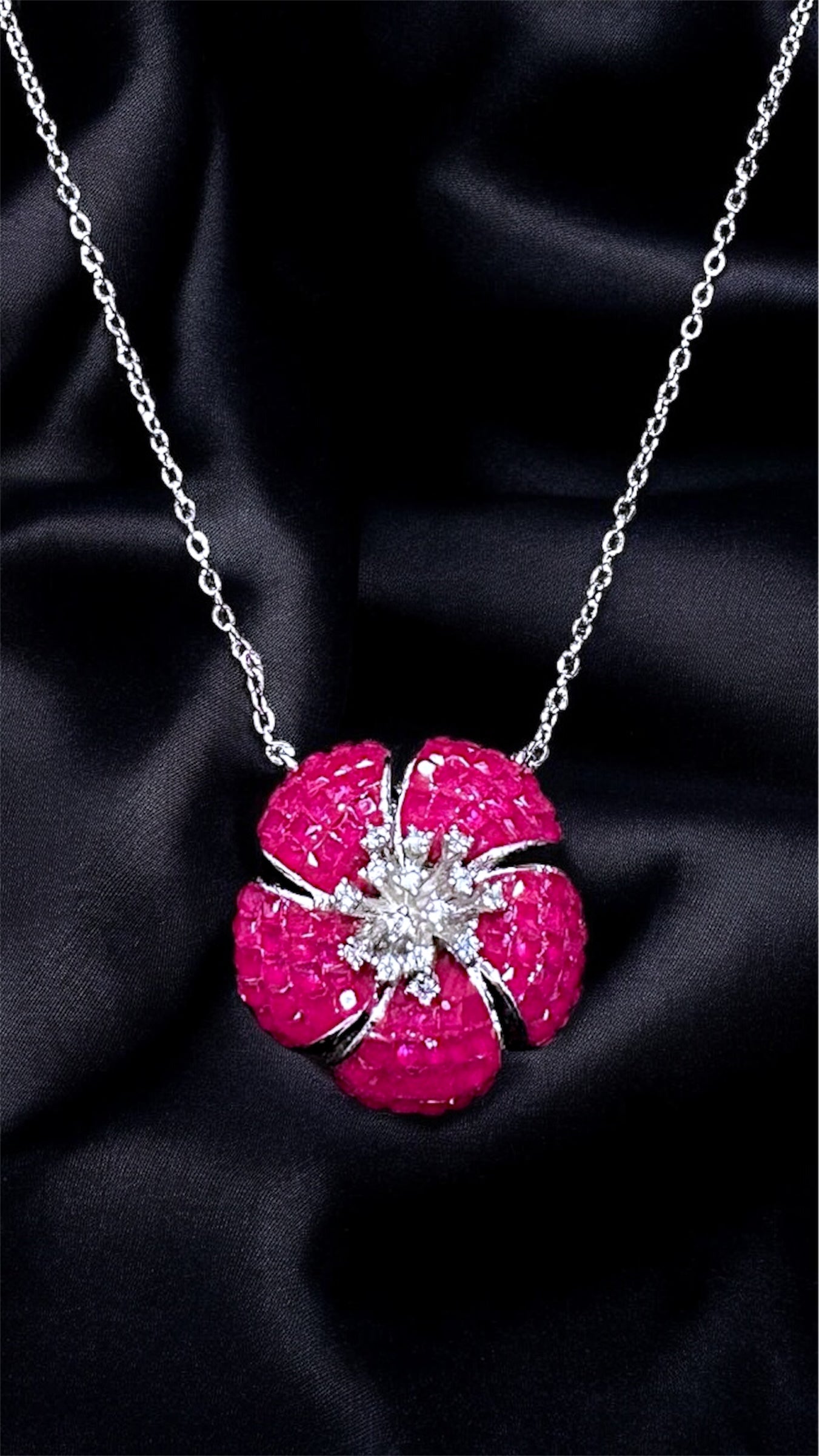 Roselle Bloom Necklace
