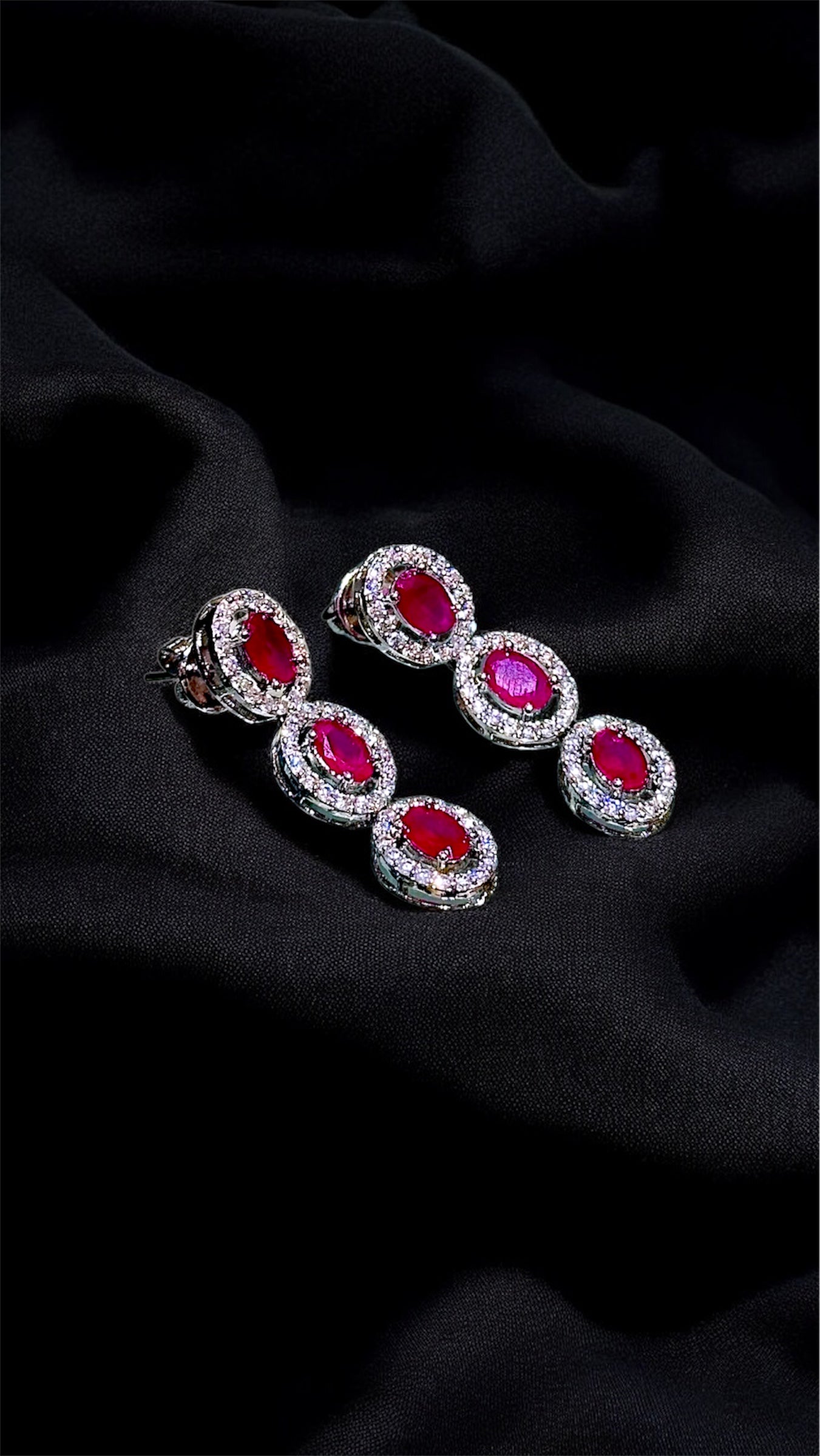 Royal Ruby Oval Tennis Set