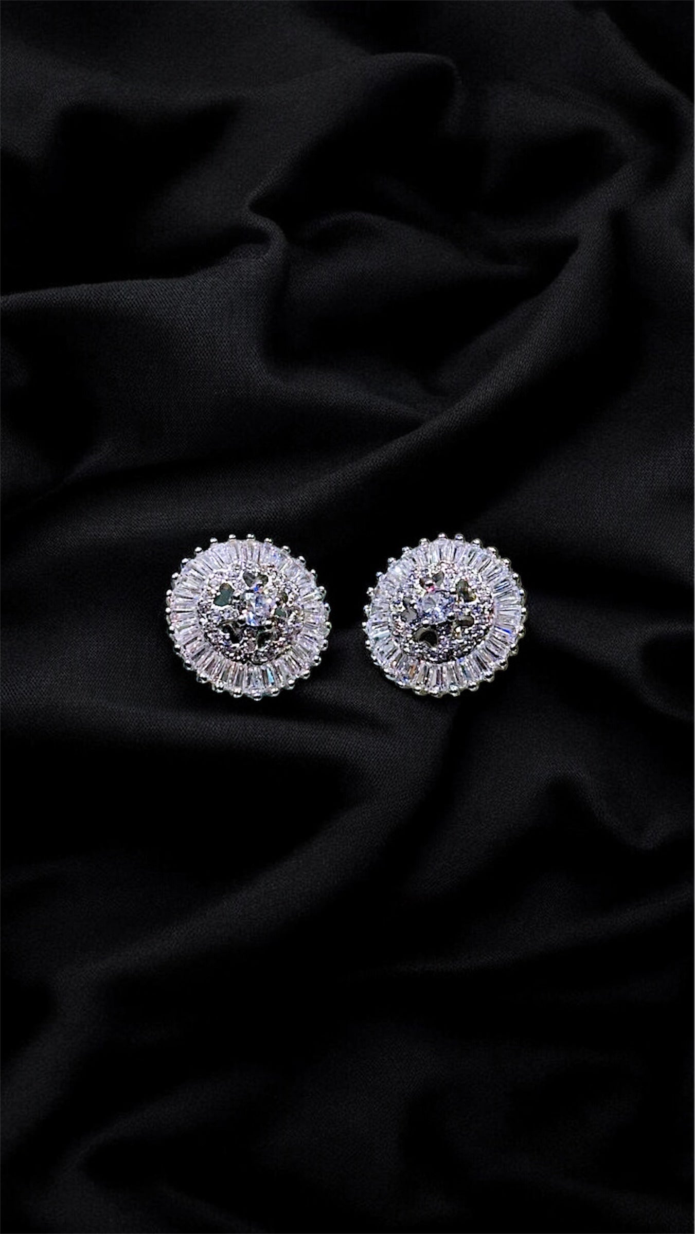 Luxe Radiant Round Cluster Studs