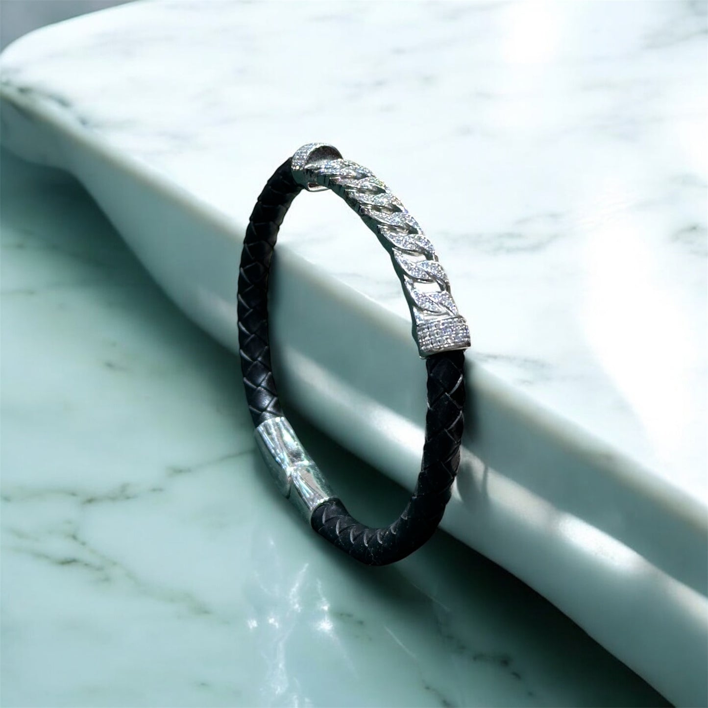 Valor Link Leather Bracelet