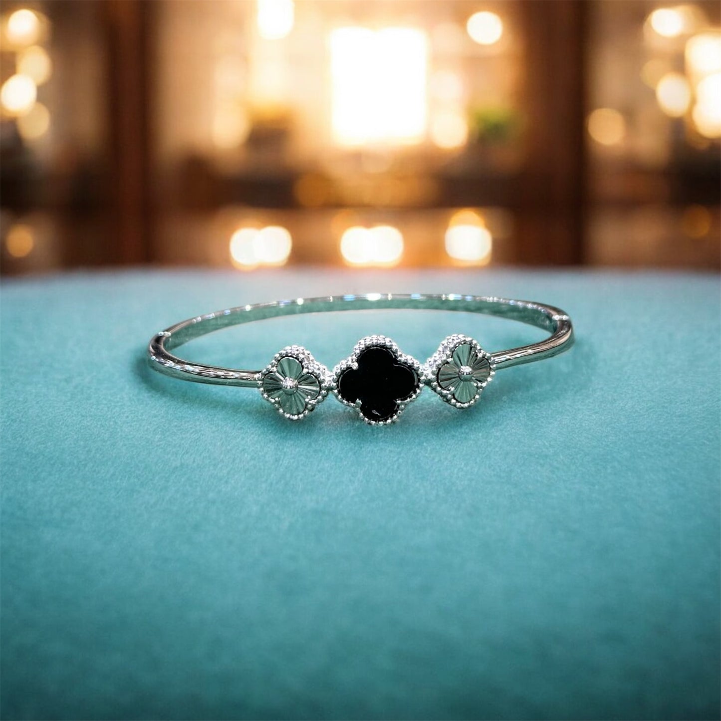 Noir Fleur Harmony Bracelet