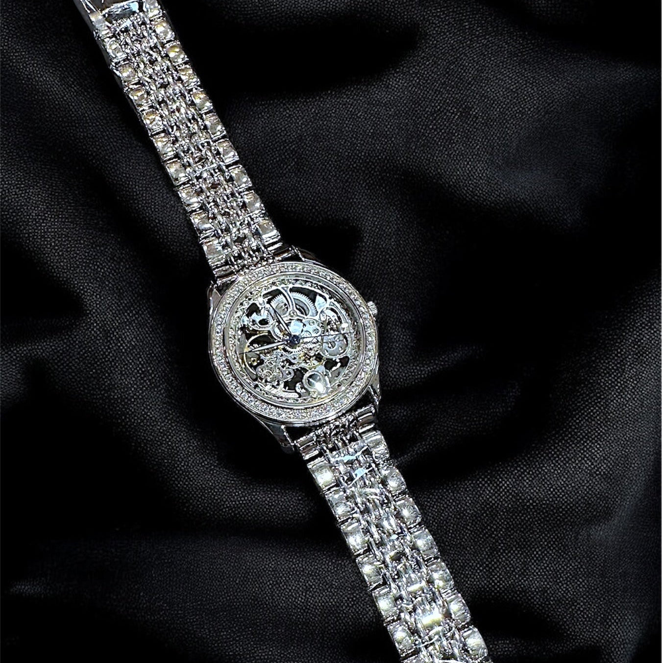 Pure Silver Skeleton Automatic Luxury Watch