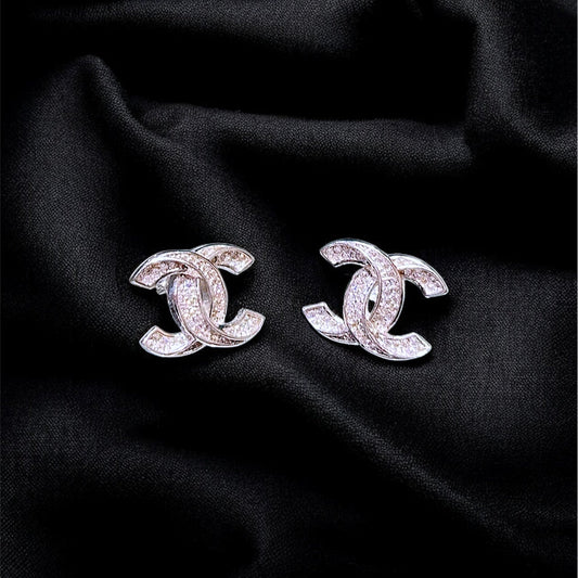 Lustro Interlock Signature Set