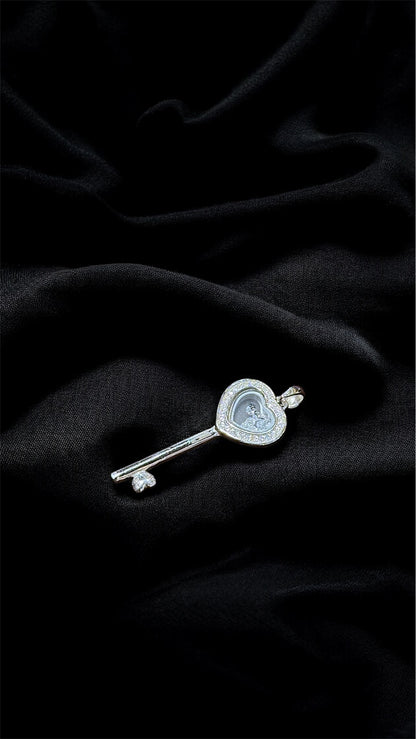 Heart-Key Sparkle Pendant