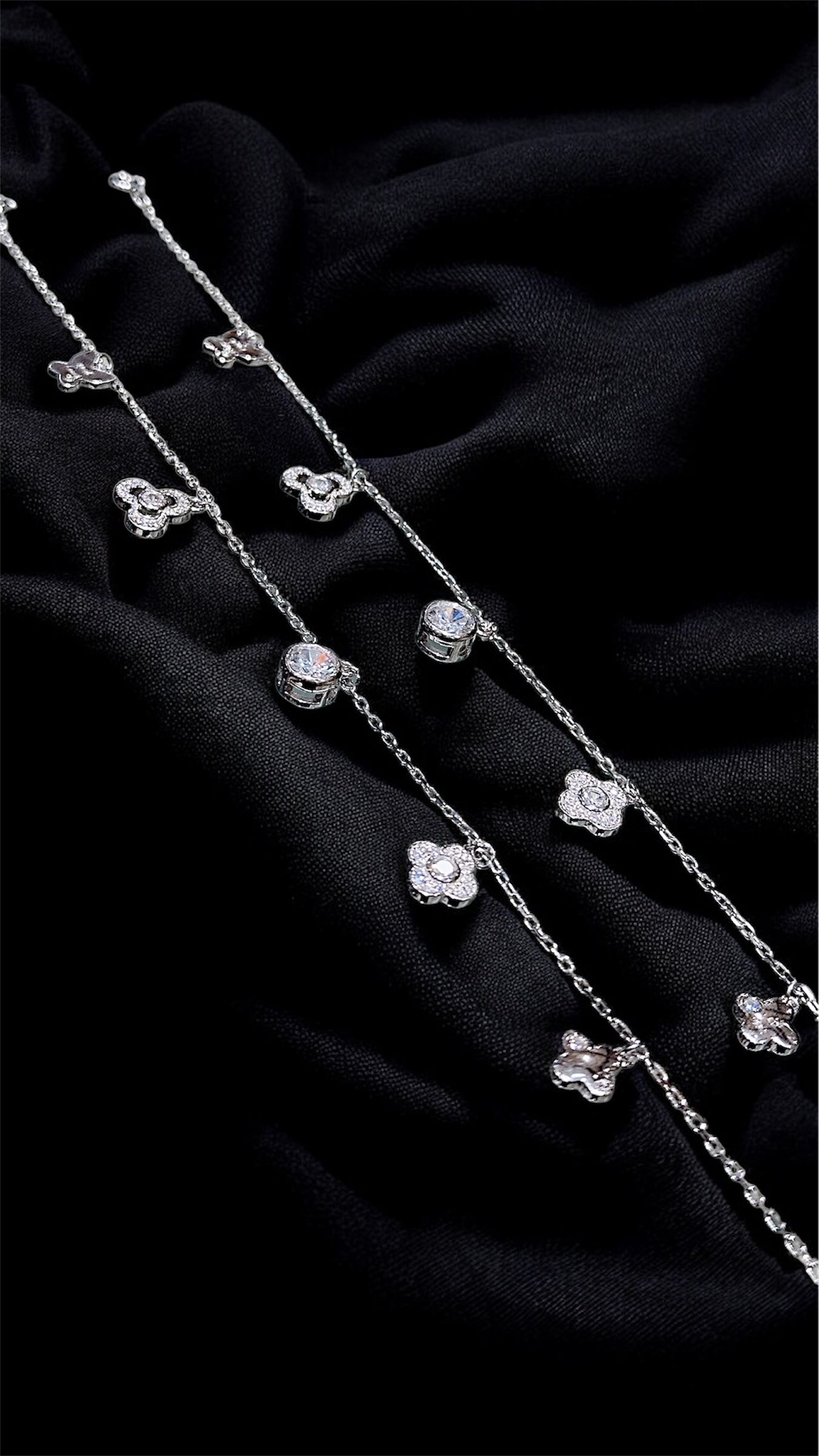 Sparkle Bloom Silver Anklet